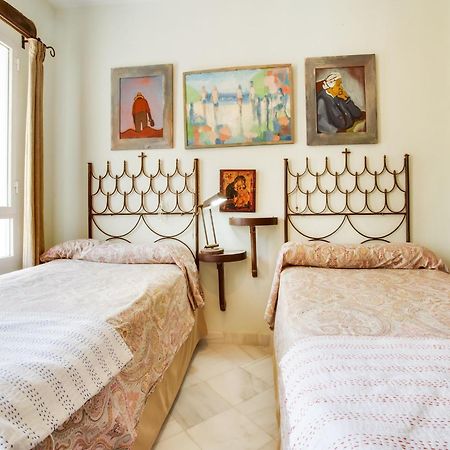Belvilla By Oyo Apartment In San Roque Cadiz 소토그란데 외부 사진